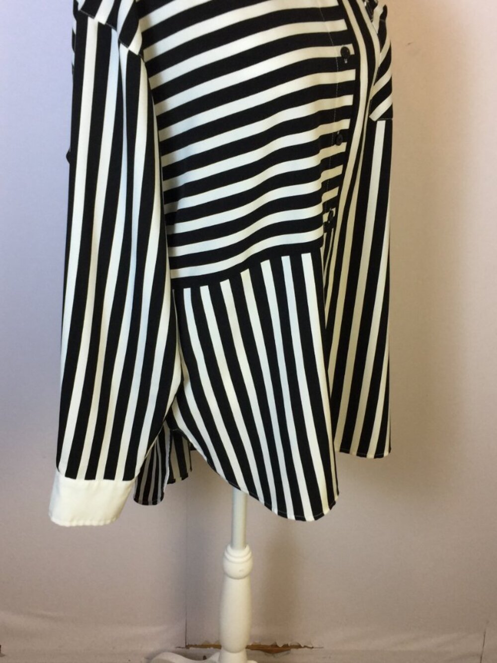 Karl Lagerfeld Tunic Shirt Sz M Woman Navy White Striped Button Down Long Sleeve - Picture 8 of 16